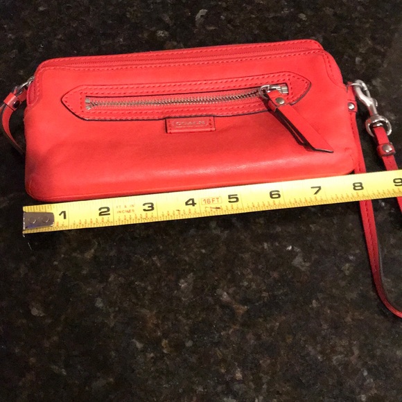 Coach clutch - Picture 2 of 8